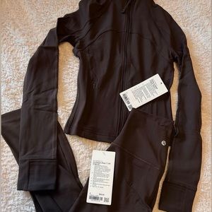 BRAND NEW LULULEMON ESPRESSO SET